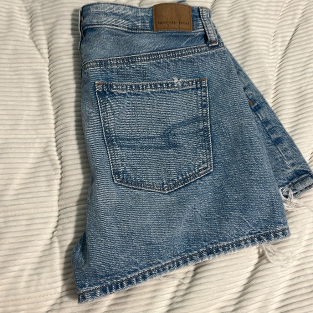 American eagle shorts - Picture 2 of 3